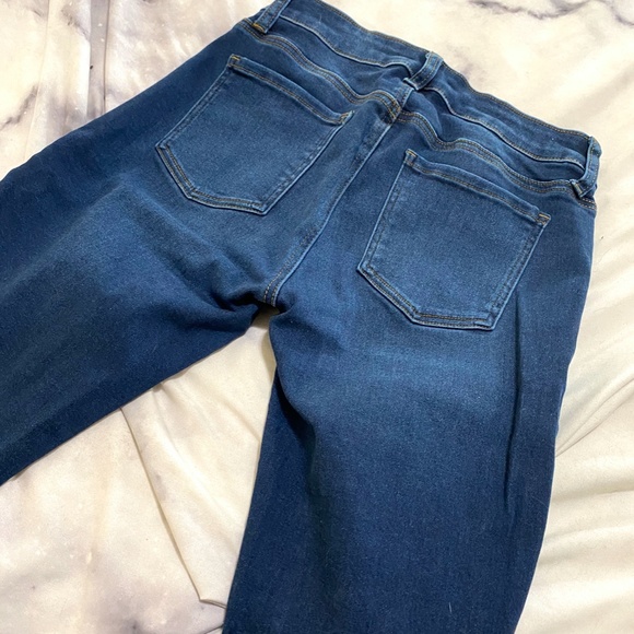 Midrise Numero Skinny Jeans - Picture 4 of 4